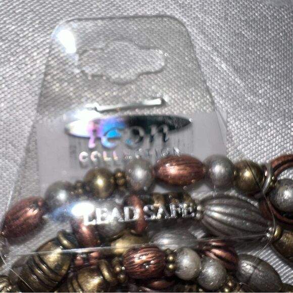 New Icon Collection Peace Bracelets Doves Peace Signs Stretch Multi Metallic - Picture 8 of 8